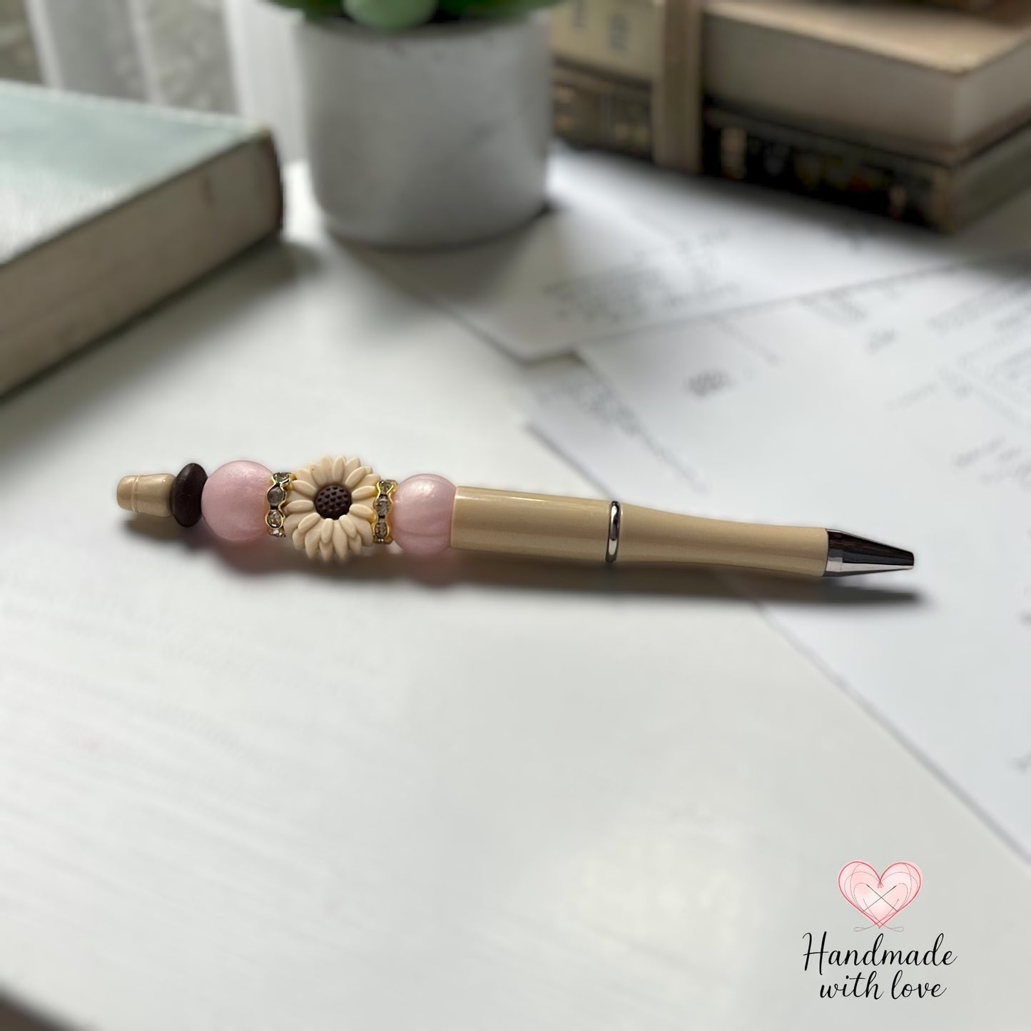 Beaded Pen - Pretty in Petals
