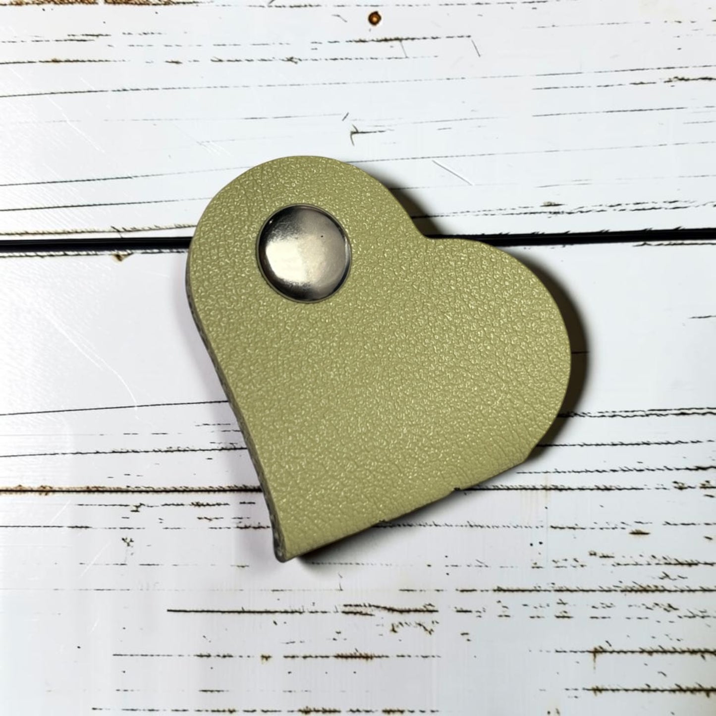 Cord Clip - Heart - Soft Green