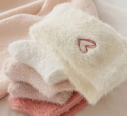 Socks - Woman’s Soft Fuzzy - Embroidered Heart (1 pair)