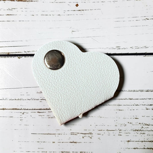 Cord Clip - Heart - White