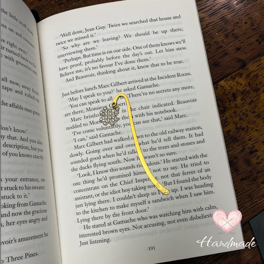Bookmark - Hook Style- Golden - Lucky 4 Leaf Clover